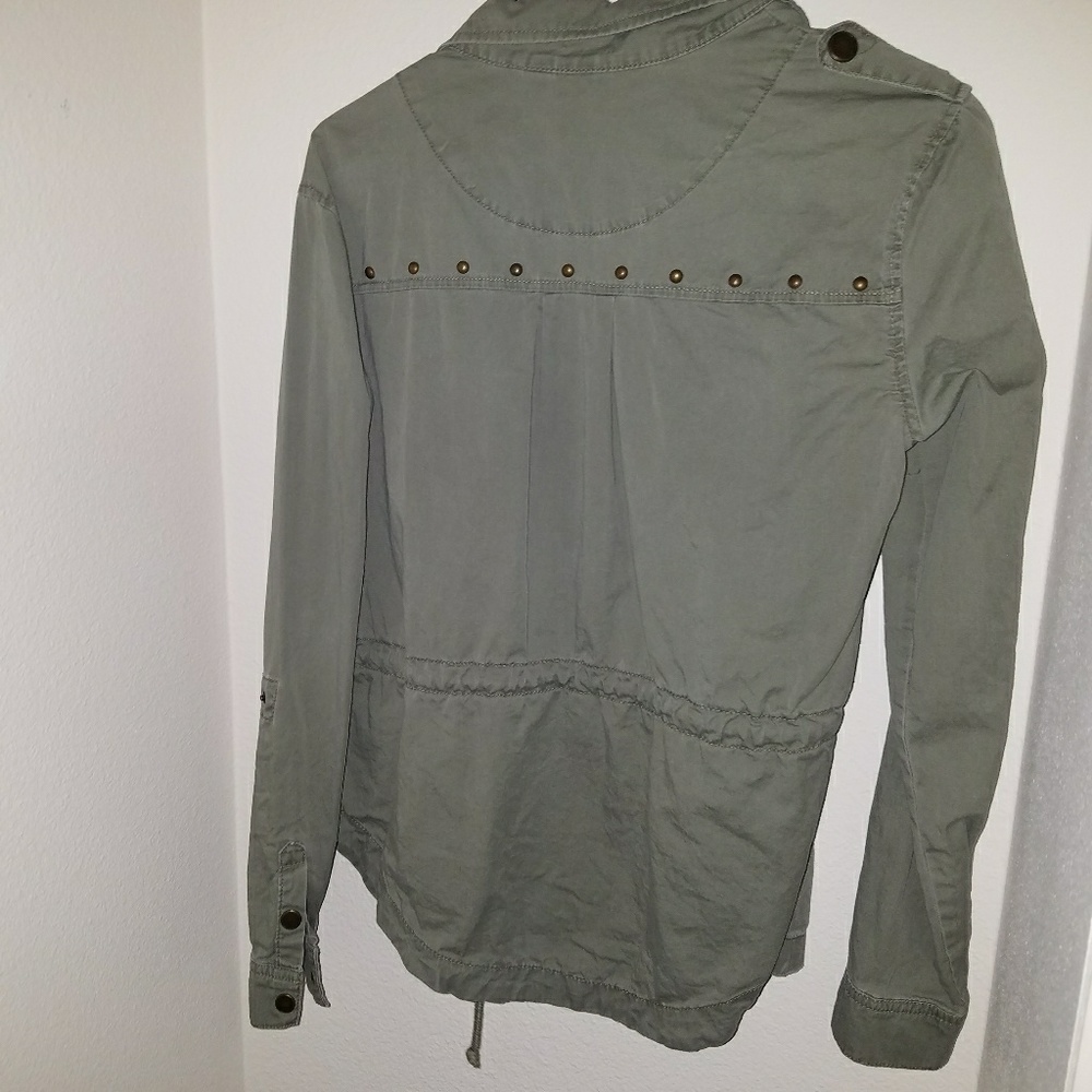 Green jacket - Picture 2 of 2